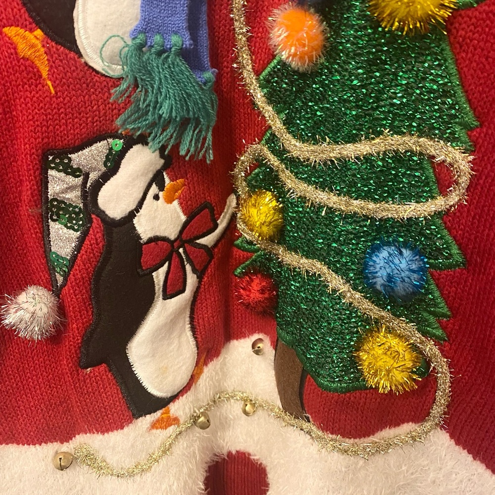 Holiday Christmas Sweater - Picture 3 of 8